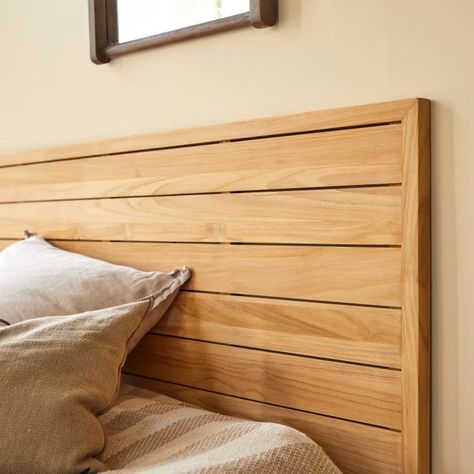 Modern Wood Headboard, Raw Furniture, Home Office/guest Room, Earthy Home Decor, Earthy Home, Dorm Room Designs, Slatted Headboard, Office Guest Room, Wood Headboard