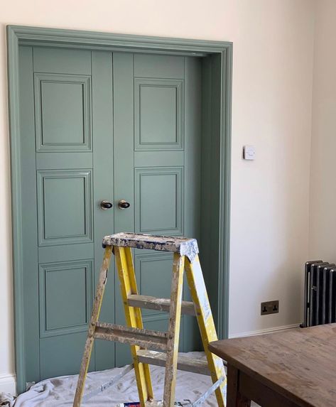 Carolina Gull by Benjamin Moore Paint. Photo by Fiona Duke Interiors Azores Benjamin Moore, Carolina Gulf Benjamin Moore, Carolina Gull, Benjamin Moore Carolina Gull, Carolina Gull Benjamin Moore, Bm Green Paint Colors, Bm Grey Paint Colors, Sage Paint Color, Navy Blue Paint Colors