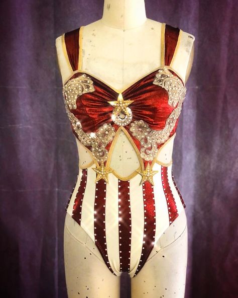 Hiwire Costumes on Instagram: ““Royal Flyer” was a request order. Anyone out there need some smelling salts? Who’s swooning out there? Who wants one? 🎪 🎥 Backstage video…” Halloween Burlesque Costumes, Trapeze Outfit Circus, Circus Aerialist Costume, Acrobatic Outfit Circus, Vaudeville Costume, Circus Ring Leader Costume, Acrobat Costume Circus, Circus Theme Party Outfits, Circus Performer Costume