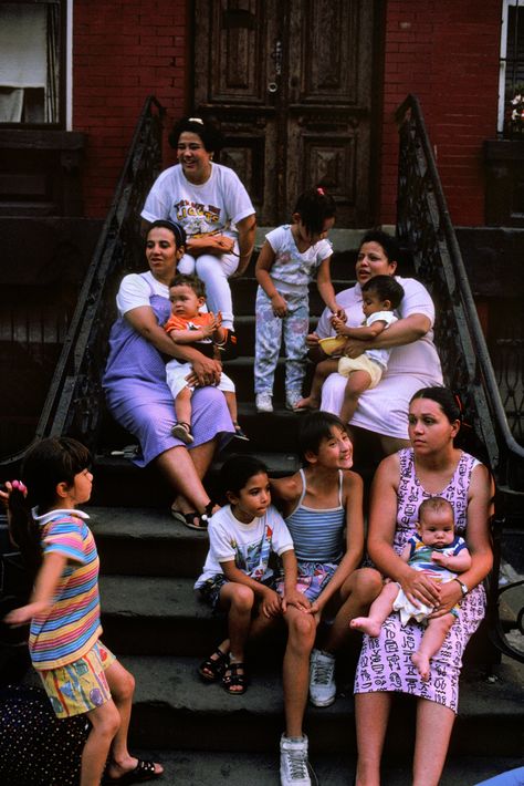 Spanish Harlem in the 1980s – in pictures Spanish Harlem, Chola Girl, Puerto Rican Culture, Hispanic Culture, Spanish Culture, New York Aesthetic, Hispanic Heritage, Street Culture, The 1980s