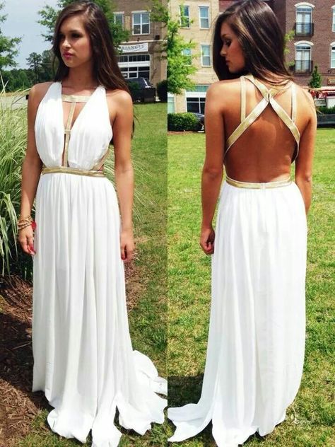 Love the Roman dress! Goddess Prom Dress, White Goddess Dress, Greek Style Dress, Sirens Fashion, White Prom Dress Long, Greek Goddess Dress, Greek Dress, Grecian Dress, Greek Goddess Costume