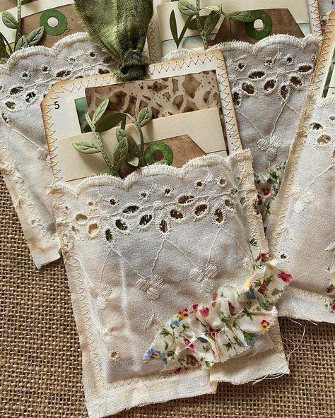 Have sewn some pocket tags where I have used vintage flashcards and lace fabric and then filled them with vintage and coffeedyed papers. I… | Instagram Pocket Tags, Handmade Journals Diy, Scrap Fabric Crafts, Diy Journal Books, Fabric Journals, Vintage Junk, Vintage Junk Journal, Handmade Tags, Diy Journal