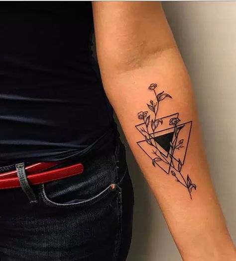 Triangle Tattoos For Women, Triangle Tattoo Ideas, Geometric Triangle Tattoo, Triangle Tattoo Design, Cover Up Tattoos For Women, Best Cover Up Tattoos, Literary Tattoos, Awesome Tattoo, Triangle Tattoos