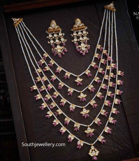 Panchlada necklace and earrings set photo Panchalada Necklace, Panchlada Necklace, Satlada Necklace, Gold Beads Jewellery, Polki Pendent, Rani Haram, Bottu Mala, Pearl Bridal Jewelry Sets, Set Photo