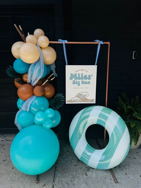 The Big One Surf Birthday Balloon Arch, First Wave Birthday Cake, The Big One Surf Birthday Decorations, Kids Pool Party Birthday, Surf Birthday Party, Surf Boy, Surf Birthday, Pool Party Themes, Boys First Birthday Party Ideas