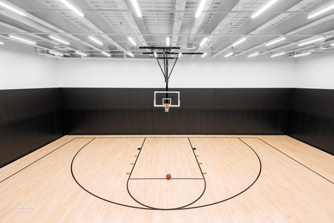 Indoor Sports Court, Residential Lobby, Basketball Court Backyard, Future Cities, Bjarke Ingels Group, Indoor Basketball Court, Gym Room At Home, Indoor Basketball, Bjarke Ingels