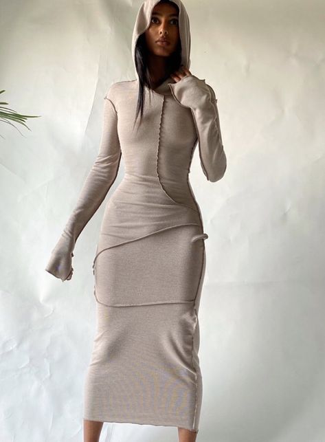 googldnd on Twitter: "Hallo u can find this dress on https://t.co/f63ieDNdUa its biodegradable n so soft wow… " Vestidos Outfits, Female Streetwear, Maxi Dresses Fall, Muslim Dress, Bodycon Dress With Sleeves, Hooded Dress, Islamic Clothing, Streetwear Casual, Khaki Dress