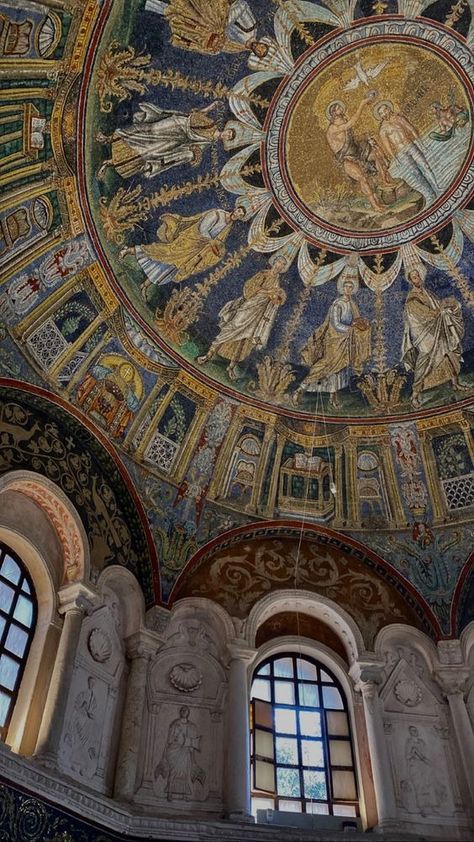 Ravenna Aesthetic, Italy Church, Ravenna Mosaics, Ravenna Italy, Church Aesthetic, Eastern Roman, Cathedral Architecture, Italy Aesthetic, Roman History