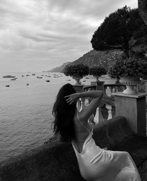 Kelsey Core, Paris Trip Outfits, Kelsey Merritt, Positano Italy, Trip Outfits, Girly Images, Paris Travel, Future Life, Girls Life