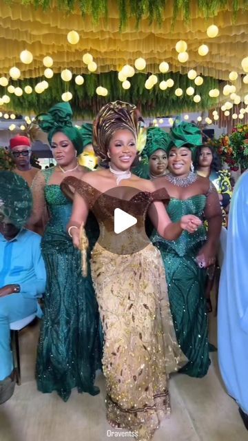 Africa's Top Wedding Website on Instagram: "One of our favourite moments during Igbo weddings 😍
#ForeverweDO #ForeverweDO24

Bride @dimmaumeh
Planner @oraventss
Bridal Stylist @thewardrobemanager
Maiden and married looks @veekeejames_official
Third outfit @marveeofficial
Makeup Artist @sweettamara_
Head tie Stylist @gelebypeace
Hairstylist @yamarastylinchic
Hand fans @chic_elle.ng
Gele @kubisfabrics
Beads @kishlys
Jewellery sets @nerobespoke
Shoes @jimmychoo @alexander_birman
Clutch bags @jeffreylevinson @simkhai
Content Creator @wendy.thecreator
Videographer @ibidunnidamilola @emmyjagzpictures
Mc @mc_nomicable
Lightening @beelitelimited
Effects @dadimeffects
Live band : @refmusicrecords
DJ @deejayslimv
Bouncers @petreguards
Ushers @royalclass_ushers
Catering I @madambigbenrestaurants
Cat Small Chops, Igbo Bride, Bridal Stylist, Igbo Wedding, Head Tie, Head Ties, Hand Fans, Bella Naija Weddings, Live Band