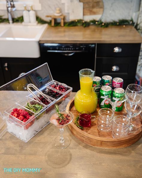 DIY Christmas Party Punch Station (Non Alcoholic Mocktail Tray) | The DIY Mommy Christmas Party Mock Tails, Mocktail Drink Station, Christmas Drink Station, Peppermint Mocktails Non Alcoholic, Non Alcoholic Drink Station Wedding, Cocktail Station Party, Holiday Mocktails Non Alcoholic Kids, Alcohol Free Christmas Punch, Non Alcoholic Mocktail