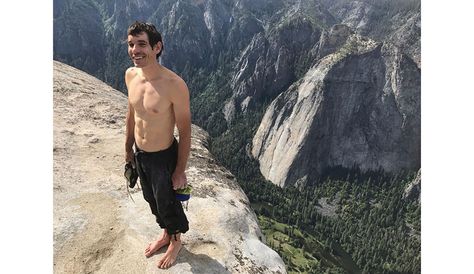 Solo Climbing, Alex Honnold, Jimmy Chin, Free Climb, Base Jumping, Rock Climbers, Safety Gear, Rock Chic, Yosemite National