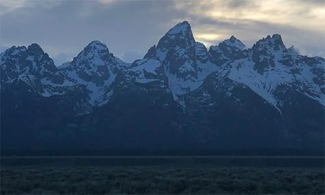 Ye Mountains, Ye Wallpaper, Kanye West Wallpaper, Kanye West Albums, Wyoming Mountains, Rap Wallpaper, Cover Wallpaper, Mountain Wallpaper, Mac Wallpaper