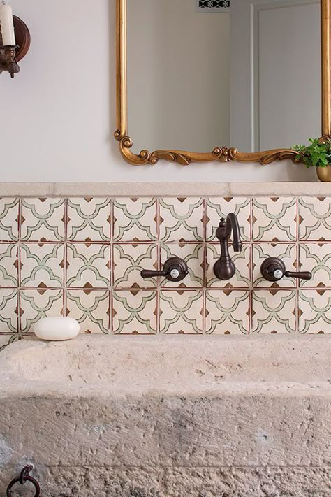 Spanish Bathroom, Spanish Home, Mosaic Backsplash, Spanish Style Home, Spanish Style Homes, Spanish Revival, Bathroom Ideas Modern, Backsplash Tile, Bathroom Renos