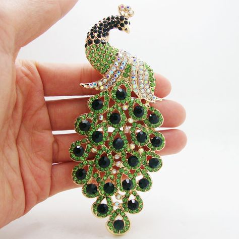 Retro Peacock Bird Gold Tone Woman Brooch Pin Pendant Green Rhinestone Crystal-in Brooches from Jewelry & Accessories on Aliexpress.com | Alibaba Group Peacock Jewelry, Brooch Dress, Wedding Party Jewelry, Motifs Perler, Brooch Jewelry, Purple Rhinestone, Pin Pendant, Crystal Brooch, Sequin