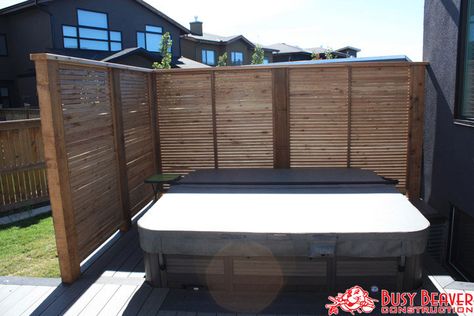 Inflatable Hot Tub Privacy Ideas, Hot Tub Fence Privacy Walls, Privacy Wall For Hot Tub, Square Hot Tub Surround Ideas, Privacy Fence For Hot Tub Patio, Privacy Fence Hot Tub, Hot Tub Lattice Privacy, Backyard River, Privacy Patio