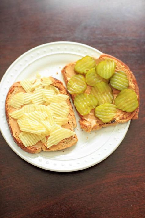 Peanut butter, pickles and potato chips sandwich. A combination that is weirdly delicious and addicting. Wierd Food Combinations, Chips Sandwich, Weird Snacks, Food Combos, Lucky Food, Butter Pickles, Butter Sandwich, Food Combinations, Bizarre Foods