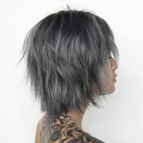 50 Short Shag Haircuts to Request in 2019 - Hair Adviser Badass Hairstyles, Modern Shag Haircut, Short Shaggy Haircuts, Short Grunge Hair, Short Shag Haircuts, Textured Haircut, Fine Straight Hair, Shaggy Short Hair, Shaggy Bob