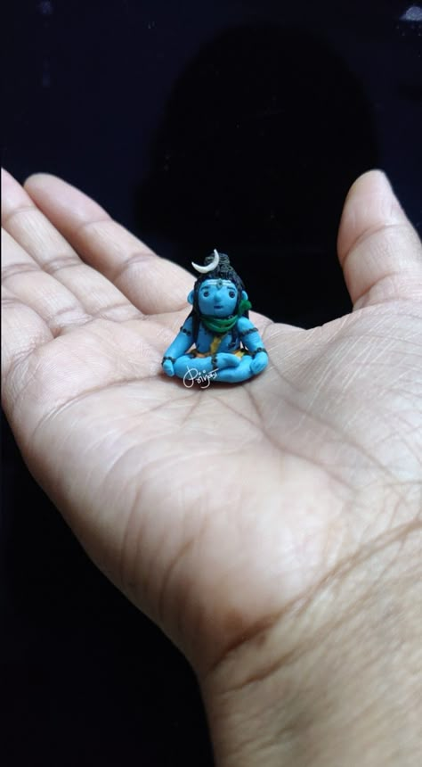 Shiva Clay Art, Cute Lord Shiva, Bong Aesthetic, God Crafts, Pottery Photography, God Murugan, Gauri Shankar, Golu Dolls, Fairy Bed