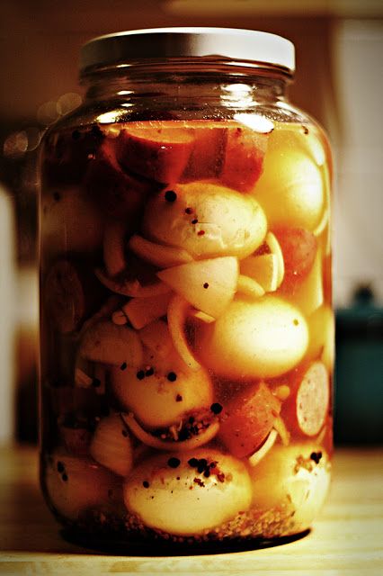 These pickled eggs with sausage are delicious and super easy to make. You can tweak the recipe pretty much any way you want. Last night I us... Eggs With Sausage, Spicy Pickled Eggs, Pickled Sausage, Picked Eggs, Pickled Egg, Pickled Eggs Recipe, Pickled Foods, Pickled Cucumber, Pickled Eggs