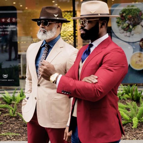 The eventual #TransformationTuesday w/ Irvin. Stay Sharp forever in the timeless @s_gents Geoffrey Fedora and Suit Separates. #Crown… Fedora Hat Outfits, Beard Hat, Beard Game, Mens Hats Fashion, Fedora Hat Men, Black Beards, Dapper Gentleman, Beard Styles For Men, African Men Fashion