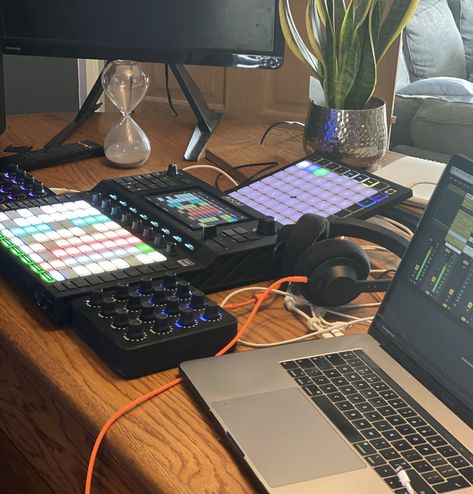 Making Music Aesthetic, Music Production Aesthetic, Music Career Aesthetic, Novation Launchpad, Lemonade Mouth, Love Radio, Music Corner, Home Studio Setup, Music Studio Room