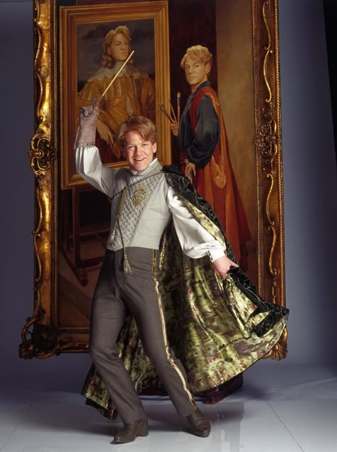 Gilderoy Lockhart | Harry Potter Wiki | Fandom Lockhart Harry Potter, Gilderoy Lockhart, Imprimibles Harry Potter, Walburga Black, Film Harry Potter, The Chamber Of Secrets, Harry Potter Cosplay, Harry Potter Character, Kenneth Branagh