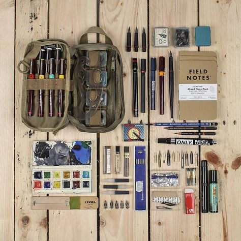 Travel Art Kit, Travel Art Journal, Watercolor Kit, Every Day Carry, Writing Utensils, Art Tools Drawing, Watercolor Palette, A Notebook, Art Bag