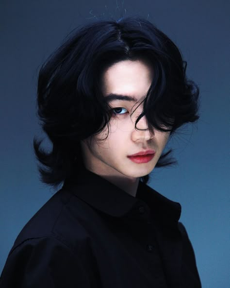 Yuri Park, Asian Boy Haircuts, Park Yuri, Boys Long Hairstyles, Army Fashion, Body Reference Poses, Face Photography, Portrait Sketches, Aesthetic People