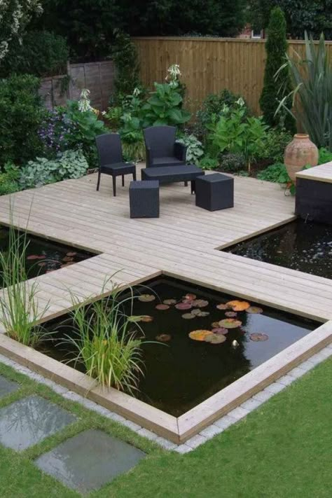 Koi Pond Ideas, Koi Pond Design, Deck Plan, Kolam Koi, Taman Air, Garden Pond Design, Diy Pond, Minimalist Garden, Pond Landscaping