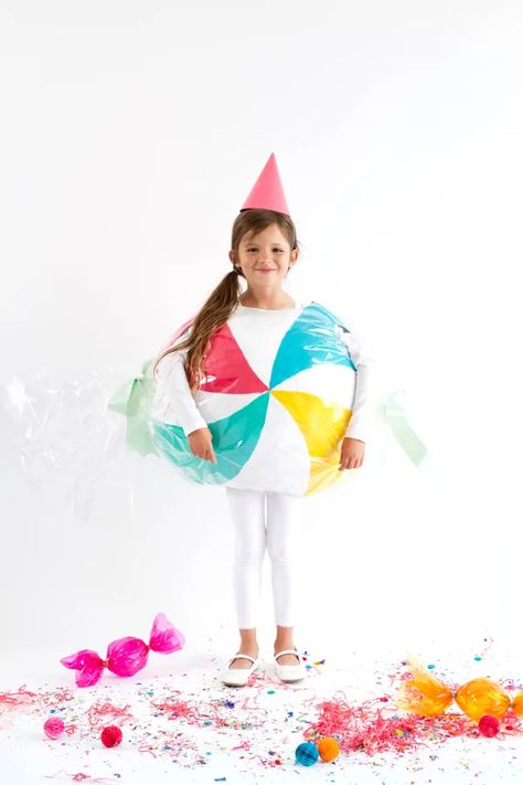 Sugar & Cloth: DIY Halloween Costumes for Kids and Babies. See all the costume ideas here! #costumes #kids #halloween #diy #boys #girls #siblings #creative #cute #toddlers Hipster Halloween Costume, Cloud Costume, Diy Costumes Kids Boys, Candy Costume, Bon Bon Candy, Rainbow Costumes, Lego Costume, Candy Costumes, Baby Kostüm