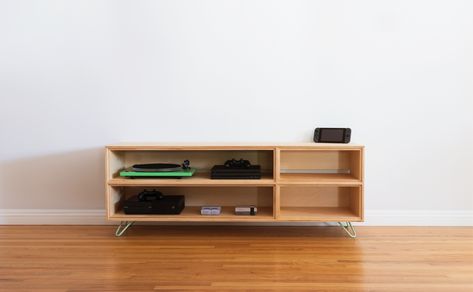 Learn how to build a modern media console out of plywood with this easy-to-follow guide and video. #diy #console Mcm Shelf, Diy Media Console, Shelf Plans, Diy Console, Modern Media Console, Diy Tv Stand, Entertainment Center Decor, Diy Tv, Diy Entertainment Center