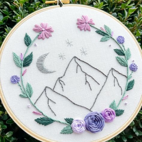 2 new bookish patterns are available in my shop! Violet Starlight (ACOTAR inspired) and Bookish Blossoms are now instant downloadable PDFs. Head to my stories for the direct links! The 6” Violet Starlight hoop is also available and ready to ship if you’re interested. Link is in my stories as well 💜✨📖 Happy stitching friends! 🪡 Acotar Embroidery, The City Of Starlight, Needlecraft Patterns, City Of Starlight, Simple Stitch, Basic Embroidery, Stitch Guide, Free Pdf Pattern, Basic Embroidery Stitches