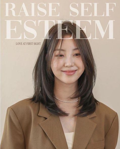 Pretty Hair Cuts, Korean Hair Color, Brown Hair Looks, Hair Inspiration Long, Layered Haircuts For Medium Hair, Asian Short Hair, Hair Inspiration Short, Hairstyles For Layered Hair, Shot Hair Styles