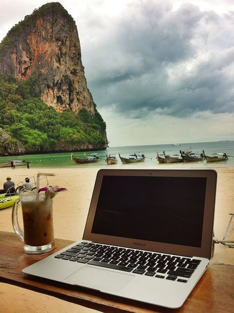 dream office Workplace Psychology, Office Lifestyle, Beach Office, Business Vision Board, Railay Beach, Digital Nomad Life, Marketing Calendar, Business Vision, Laptop Lifestyle