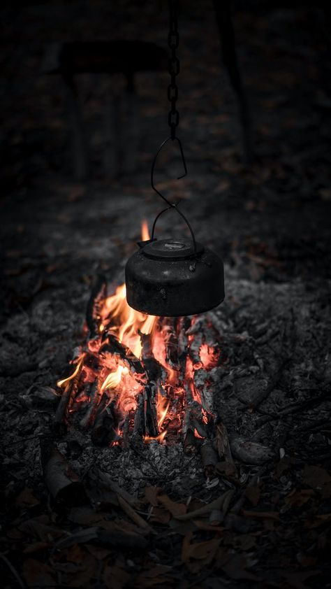 Camping Vibes, Outdoor Kit, Dessert Photography, Cabin Exterior, Camping Aesthetic, Camping Photography, Instagram Ideas Post, Antique Doors, Fire Pit Backyard