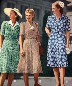 1940's Women's Day Dress For Sale 40s Mode, 1940s Fashion Women, 1940s Women, 1940s Woman, Fashion 1940s, Design Moda, 40s Fashion, Mode Casual, 1940s Dresses