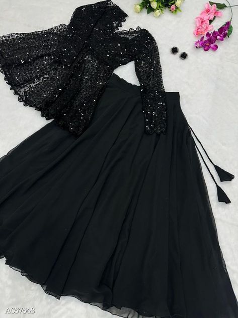 Party Wear Dress Stitching Ideas, Indian Outfits Lehenga Simple, Black Sarara Dress, Black Lehenga Choli Party Wear, Fancy Lehanga Design, Long Dresses Indian Style, Black Dress Indian, Lehenga Frock, Black Frock