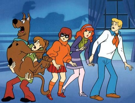 Scooby Doo cartoon from 1969 to the present day. The Scooby Gang, Scooby Gang, Scooby Doo Pictures, Scooby Doo Mystery Inc, Scooby Doo Mystery Incorporated, Norman Bates, Hanna Barbera Cartoons, School Cartoon, Scooby Doo Mystery