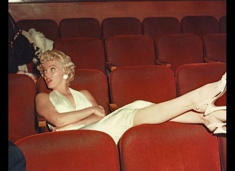 Seven Year Itch, Hollywood Aesthetic, Americana Aesthetic, I Love Cinema, Marilyn Monroe Photos, I'm With The Band, Norma Jeane, Vintage Americana, Baby Boomer