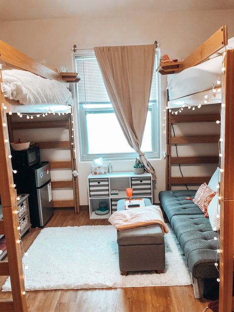 2 Person College Dorm Room Ideas, College Dorm Exterior, Dormify Dorm Room, Small Dorm Layout, Dorm Room Ideas For Two People, Loft Bed College Dorm, Dorm Room Couch Ideas, College Dorm Room Ideas Lofted Beds Aesthetic, Under Bed Dorm Ideas