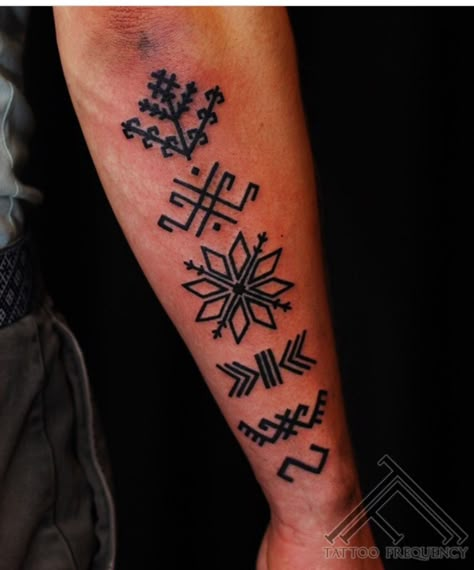 Zimes tattoo Latvian Tattoo, Symbols For Tattoos, Latvian Symbols, Croatian Tattoo, H Tattoo, Symbol Tattoo, Samoan Tattoo, Nordic Tattoo, Symbol Tattoos