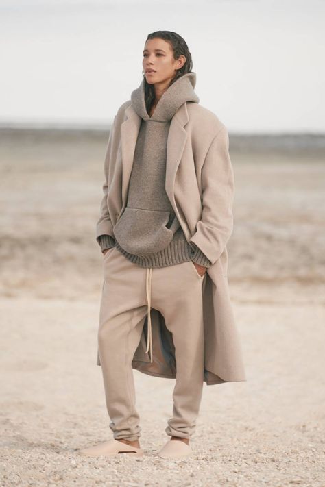 Seventh Collection Fall/Winter 2021 Campaign | Fear of God Blush And Grey, Winter Outfits Men, Sweater Men, Fear Of God, Men Fashion Casual Outfits, Double Breasted Coat, Knit Hoodie, Hooded Sweater, Oversized Sweater