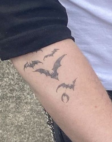 bat tattoo on forearm Eddie Munson Bat Tattoo, Stranger Things Tattoo, Bat Tattoo, Eddie Munson, Dream Tattoos, Simplistic Tattoos, S Tattoo, Piercing Tattoo, Creative Tattoos