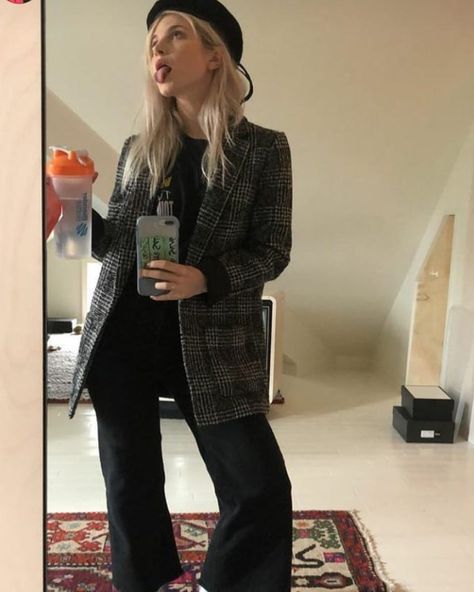 Hayley Williams Style, Paramore Concert, 2018 Fashion Trends, Haley Williams, Hayley Paramore, Paramore Hayley Williams, Hayley Williams, 2018 Fashion, Paramore