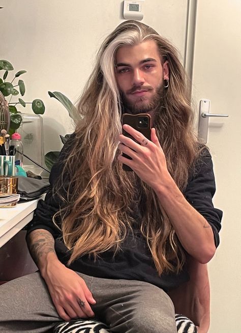 White Men Hairstyles Long Hair, Guys With Long Dyed Hair, Punk Long Hair Men, Blonde Long Haired Men, Guys With Long Hair And Tattoos, Men With Very Long Hair, Long Haired Dudes, Long Haired Guys Aesthetic, Long Guys Hair