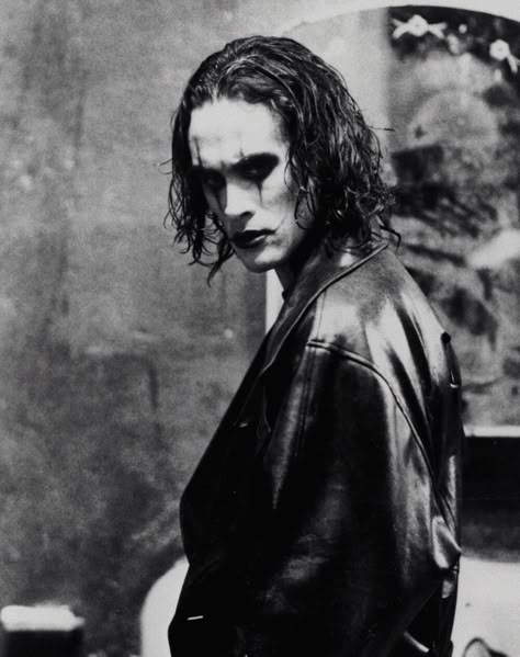 The Crow Eric Draven, Michael Wincott, Eric Draven, Crow Movie, Steven Seagal, Rock Guitarist, Brandon Lee, Crow Art, Halloween 3