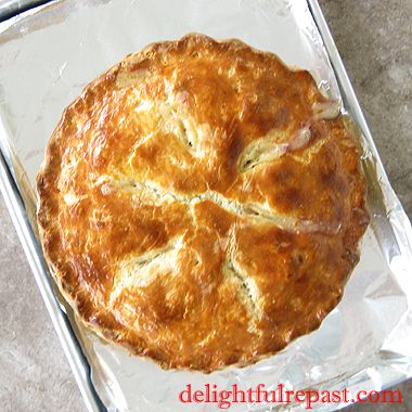 Chicken Pot Pie — Double-Crusted Classic Comfort Food / www.delightfulrepast.com Double Crust Chicken Pot Pie, Chicken Pot Pie Crust, Individual Chicken Pot Pies, Cold Weather Comfort Food, Comfort Food Chicken, Chicken Pot Pie Recipe, Main Dish Casseroles, Pie Maker, Pot Pie Recipe