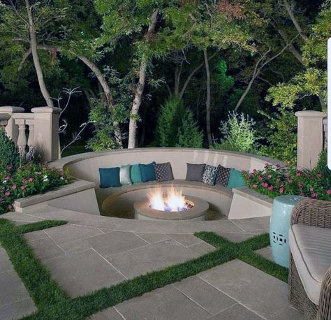 Top 60 Best Outdoor Fire Pit Seating Ideas - Backyard Designs Modern Outdoor Firepit, Outdoor Fire Pit Seating, Sunken Patio, Sunken Fire Pits, Conversation Pit, Fire Pit Ideas, Outdoor Fire Pit Designs, Outdoor Fireplace Designs, Fire Pit Furniture