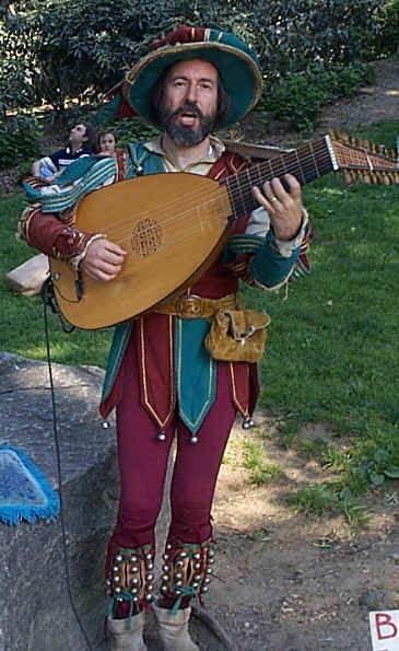 Bard Costume Men, Medieval Circus, Bard Costume, Medieval Musician, Bard Outfit, Medieval Jester, Jester Outfit, Minstrel Show, Drag Queen Costumes